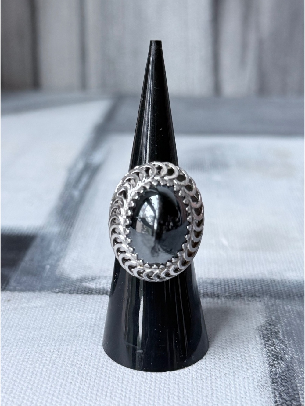 Vintage Whiting & Davis 925 Hematite Ring Sterling Sz 6.5
